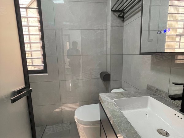 【多图】恒冠豪园,石厦租房,恒冠豪园 3室2厅2卫 精装修 88平 电梯房