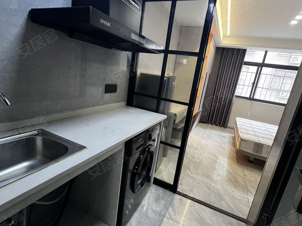 金华东阳东阳市中心甑山路53号楼甑山路，春雷学校，金村，大小单间，精装修，电梯房，出租房源真实图片