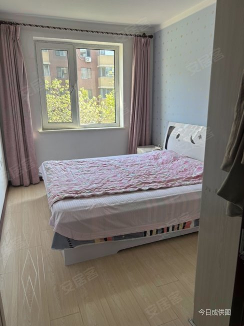 沈阳房产网>沈阳二手房>于洪二手房>红旗台二手房>西湖俪景>488_650竖