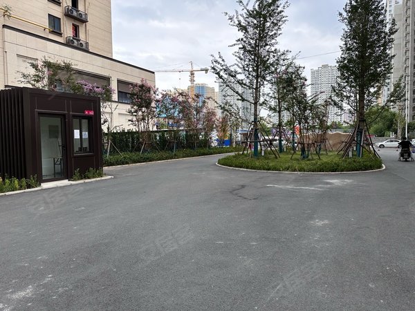 融创中原大观三室!金城时代广场!金城国际!出租房源真实图片