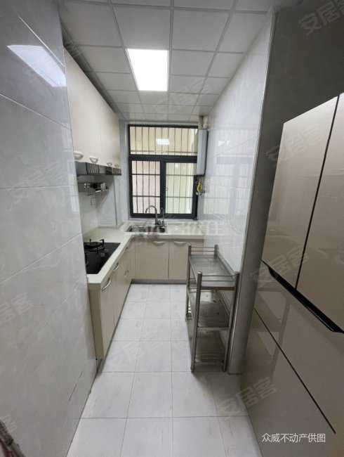 清江尚玲珑76.25平59万2室2厅1卫