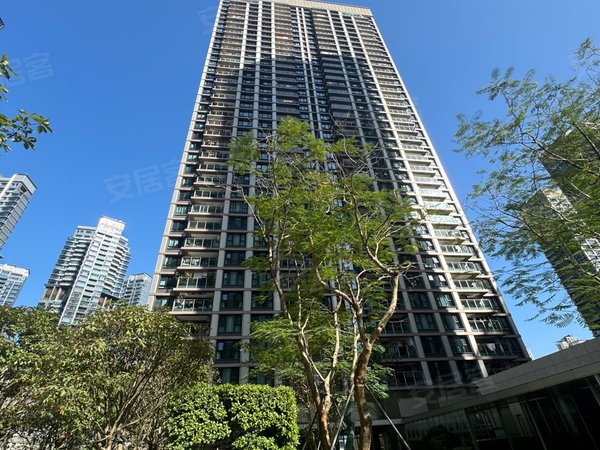 深圳福田香蜜湖万科香蜜府臻山府4室2卫价格可谈全新进口家私家电