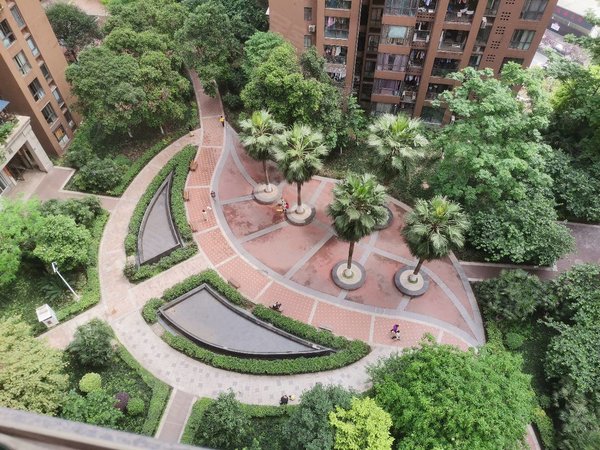 重庆南岸辅仁路康德国会山南岸区国会山 2500超大三房双卫出租 南北