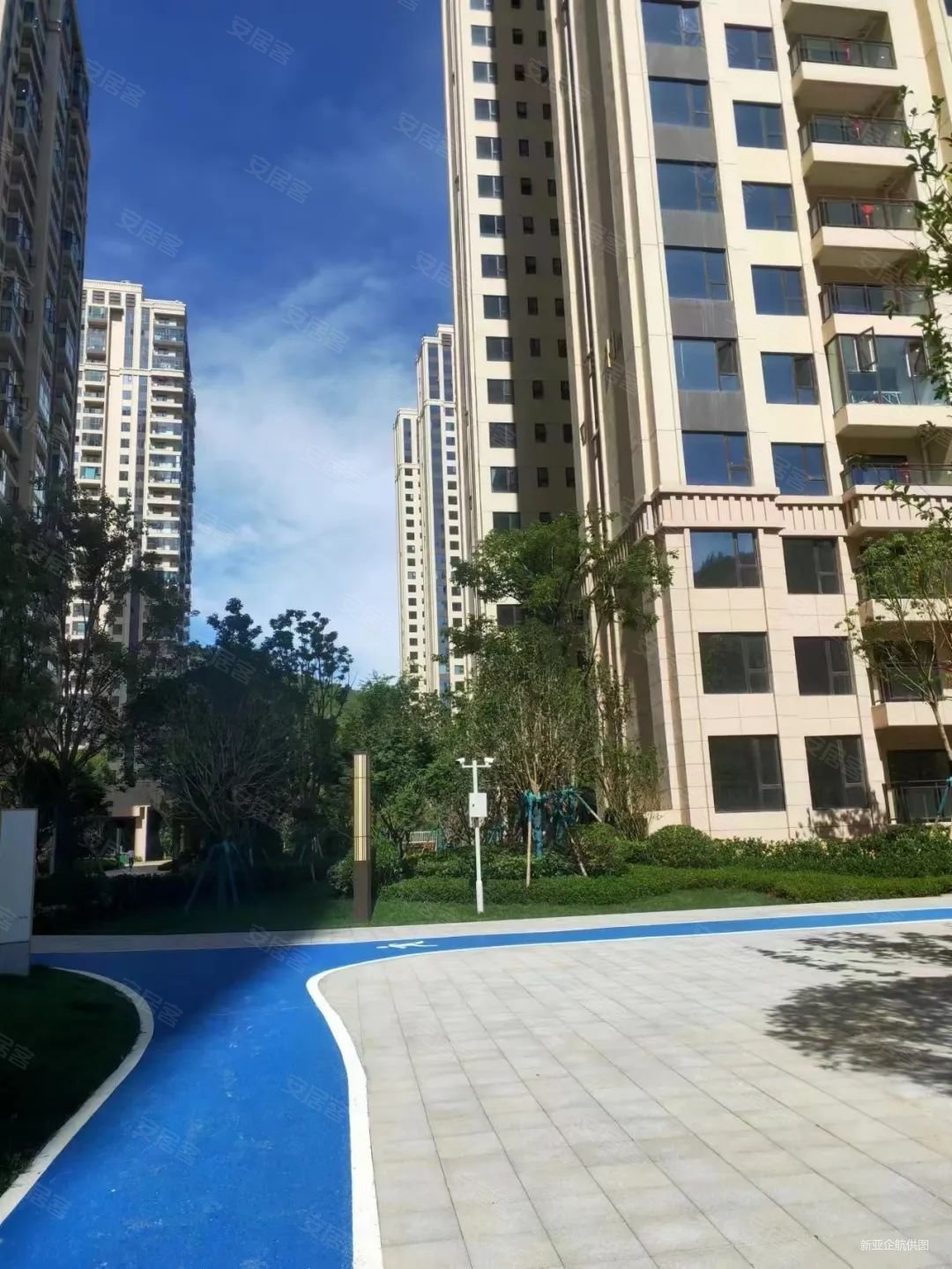 金茂国际铭璟苑3房2厅2卫8996平75万