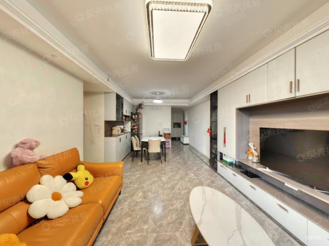 新城玖珑湖3室2厅2卫129.83㎡南北159万