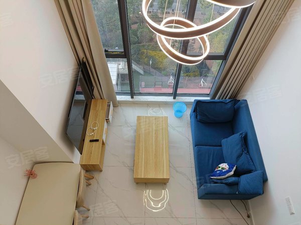 昆明五华龙泉路万彩城(商住楼)万彩城loft小公寓精装修拎包入住可以月