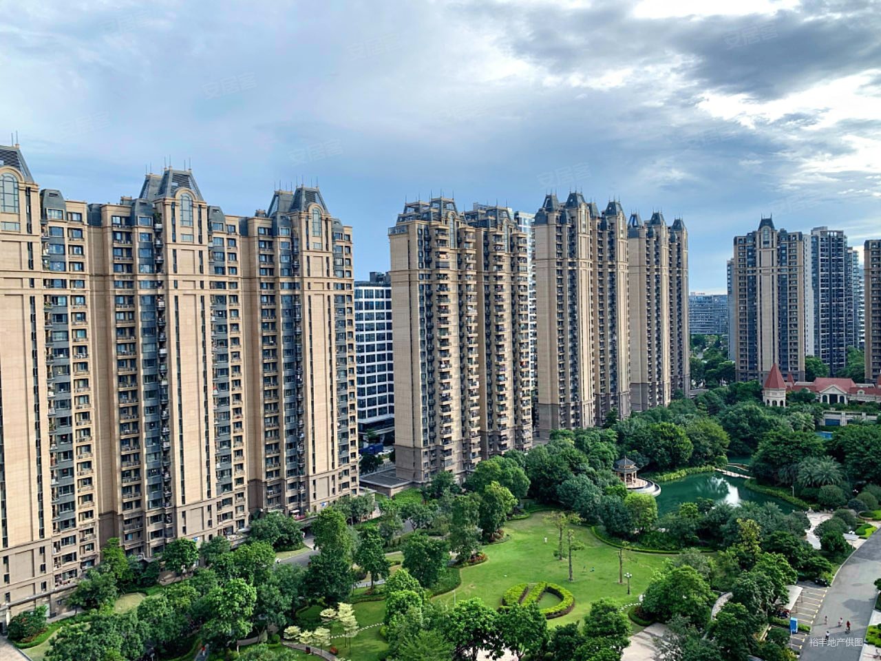 恒大御景260万精装三房南北通透随时可看房