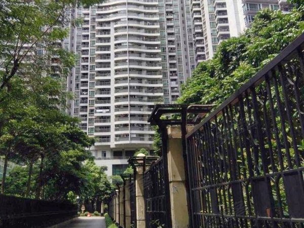 广州天河珠江新城东誉峰誉峰园 奢华美式公园大平层 超大景观阳台