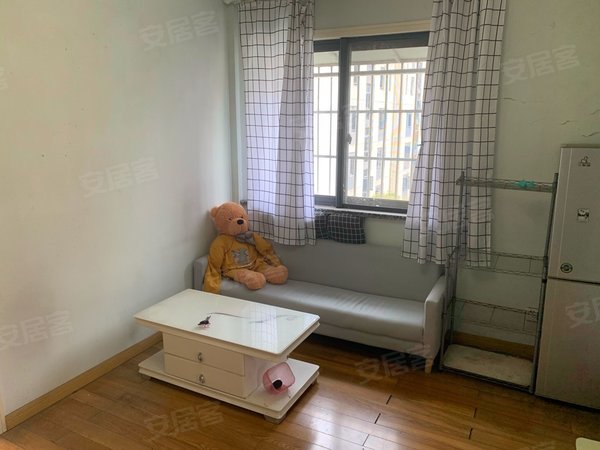 苏州吴中城南阳光水韵一室一厅一厨一卫民水民电独户型近地铁出租房源