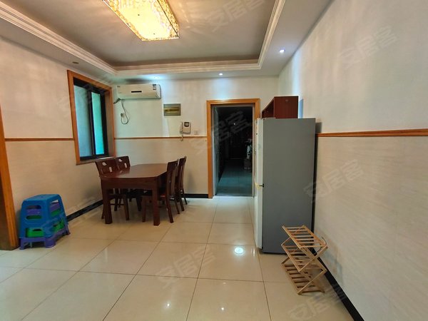 东苑 电梯房两房 景芳市民中心 天虹 庆春银泰501出租房源真实图片