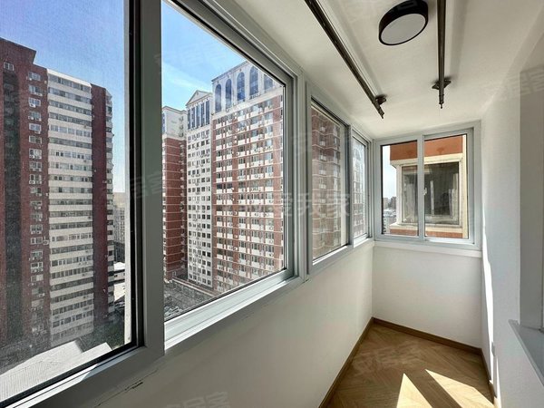 北京海淀苏州桥紫金庄园苏州桥 苏州街 理工大学 紫金庄园电梯房两