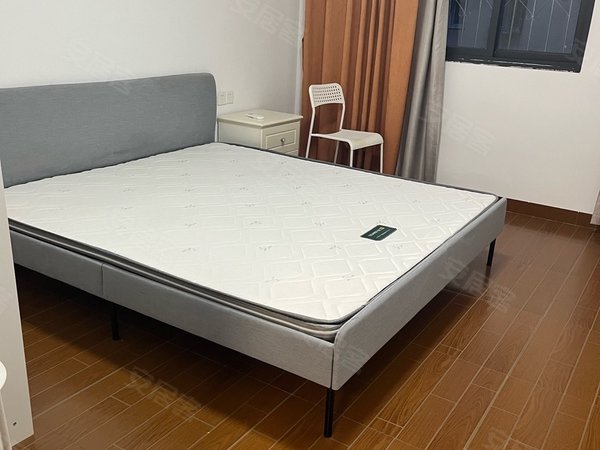 泉州鲤城东街小希夷商业宿舍泉州一中旁 精装3房1厅 全套新设备 干净