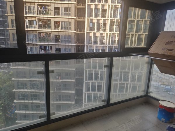 实拍房源视频.绿景香颂精装四房.采光,家私店齐全