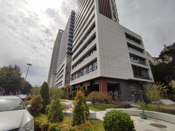 广州海珠广州塔紫星华府房源采光好,南北通透,业主诚意出出租房源真实