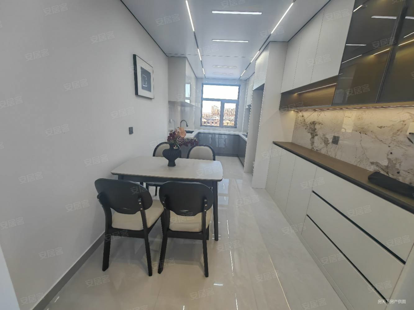 方悦名都2室2厅1卫101.28㎡南北64.8万