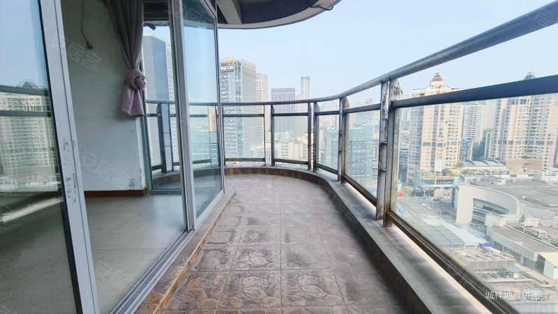 观音桥步行街红鼎国际业主急卖看房方便