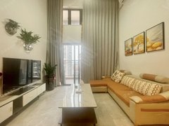 茂名茂南开发区实拍！小区里的复式公寓 有阳台 上下层2个厕所 近爱琴海商圈出租房源真实图片