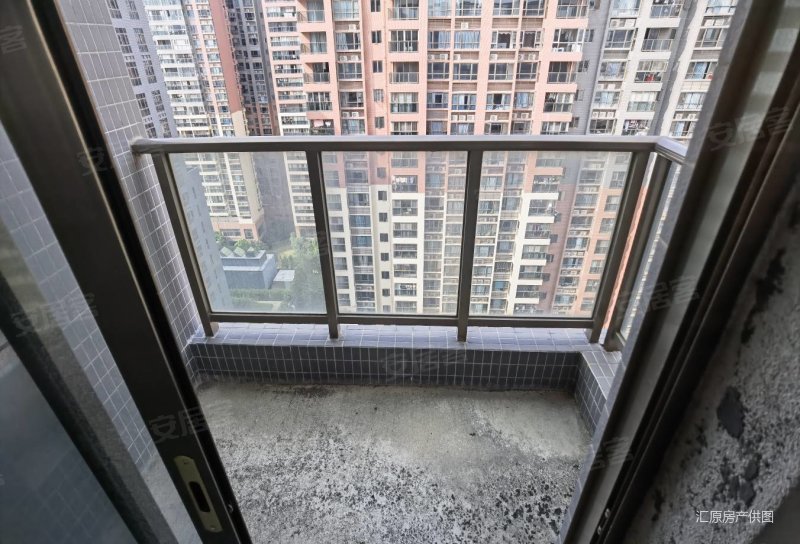 充耀号一手10600元单价现房先看多套选择