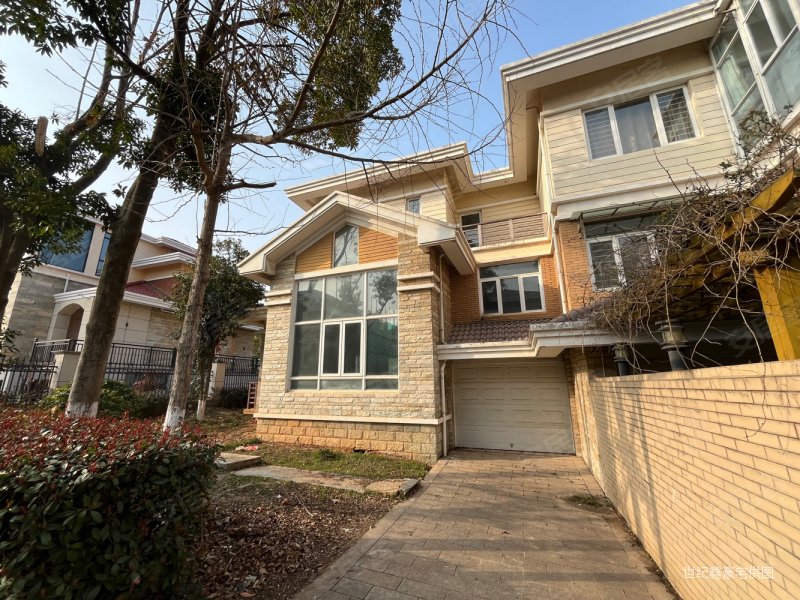 南入户前后有路,f·天下二手房,450万,4室2厅,3卫,228平米-武汉安居客