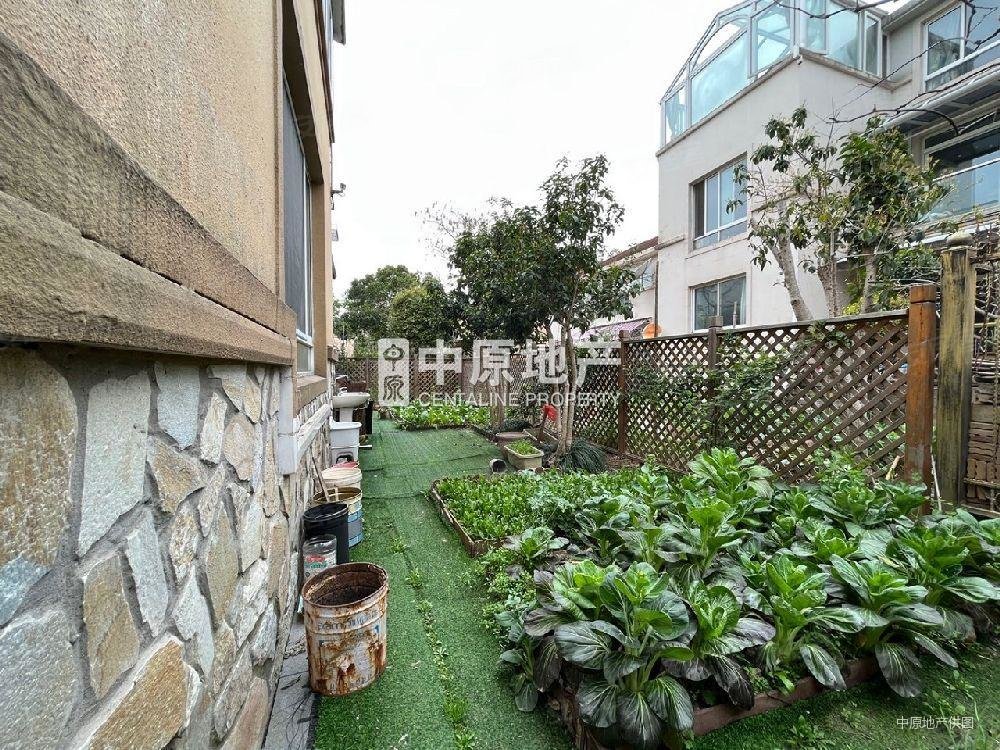 低容积,康桥半岛(1177弄别墅)二手房,1720万,4室2厅,3卫,252平米-上海