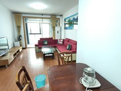 桂林叠彩中山北路整租|新出好房!家具家电齐全,拎包入住 北站旁出租房源真实图片
