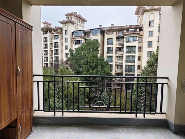 杭州余杭中泰新明半岛(公寓住宅)禹航路地铁口旁新明半岛二室一厅一厨