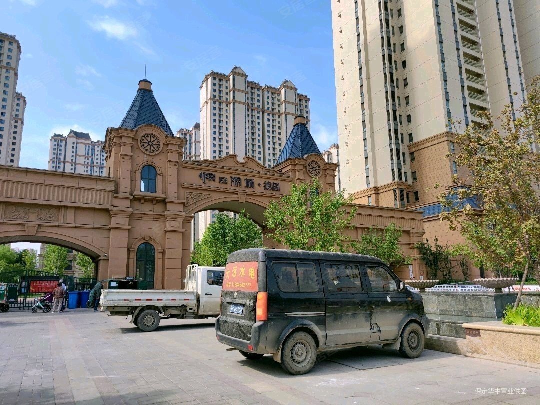 华中假日丽城a区