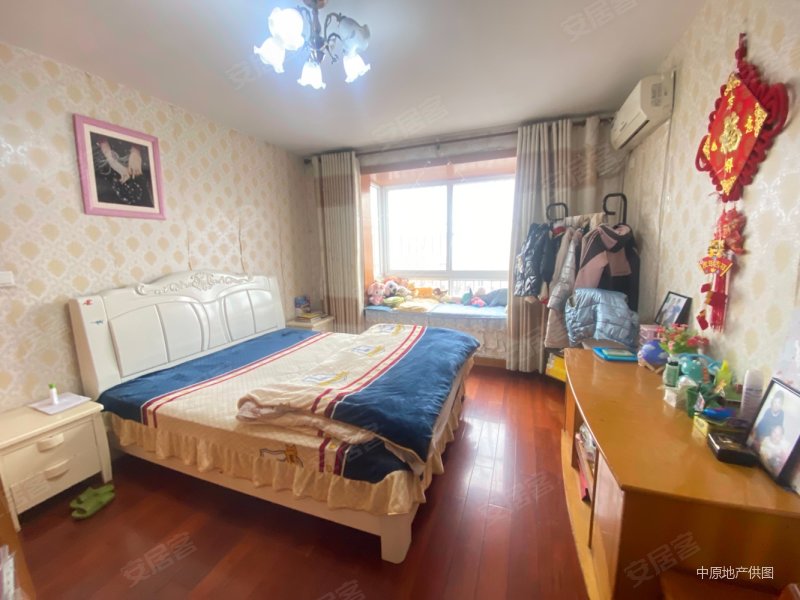 必看好房外冈新苑大三房价格可谈急售