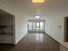 大连西岗香炉礁百年港湾,适合做工作室,看房方便!约!出租房源真实图片