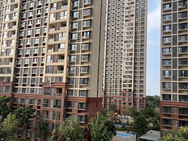 无锡惠山堰桥悦湖花园实拍 公园悦府独650月独立卫 押一付一厨房燃气