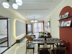 贵阳南明花果园花果园M区三室精装出租,压一付一,无中介,交通方便,拎包入住出租房源真实图片