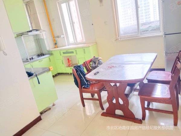 1号地铁  岭南风景套三双厅126平274万议有钥匙