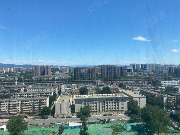 丰台青塔大成路京荟广场高娃钢琴幼儿园附近带空调次卧出租