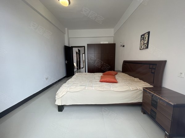 玉林玉州玉州周边金都花园万达附近,金都花园,精装一房,干净整洁,配套