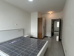 阜阳阜南复政路富坡公园旁,精装修1000租金/月,家具家电齐全,拎包入住出租房源真实图片