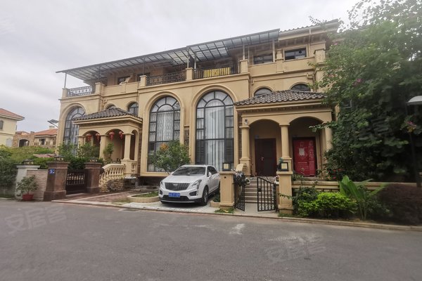 东方夏湾拿花园