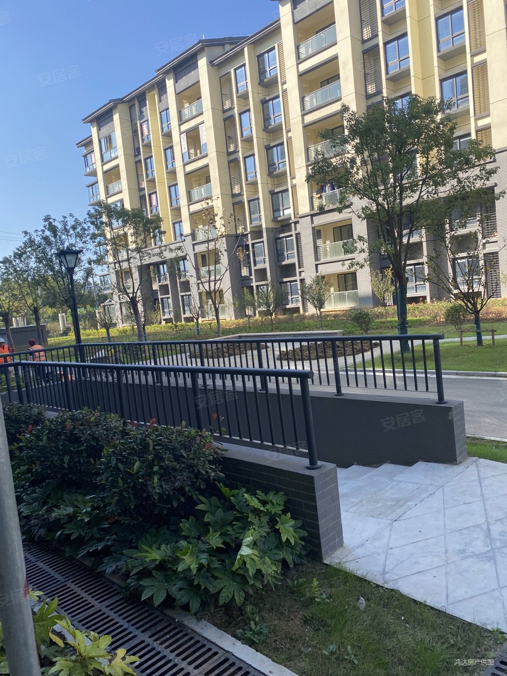 梅园小区3室2厅2卫129㎡南北149.8万