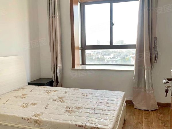 上海嘉定南翔泰翔嘉苑我是房东 11号线南翔靠近大润发 两室两厅 民用