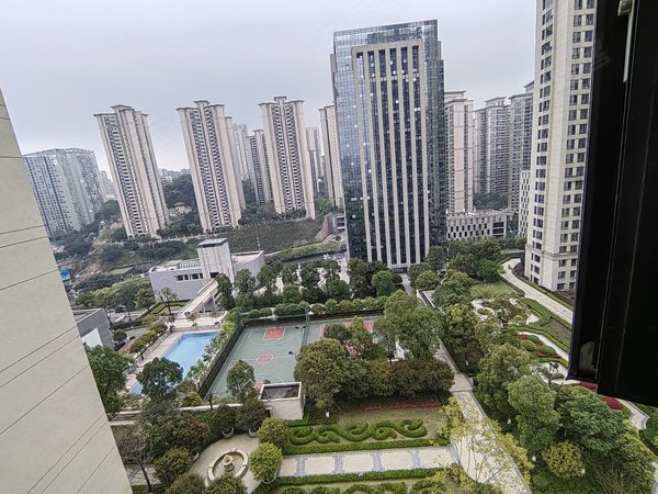 重庆渝北新牌坊中渝香奈公馆郑家院子 中渝广场 凯旋国际 主卧带卫生