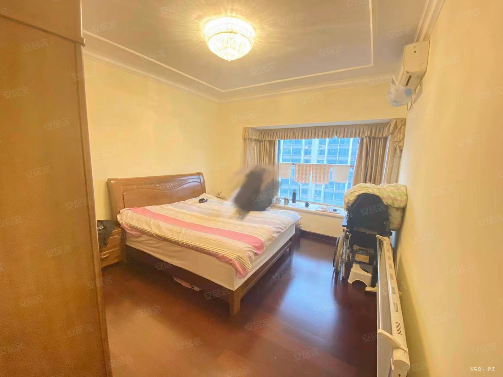 恒大名都3室2厅2卫145㎡南68.8万