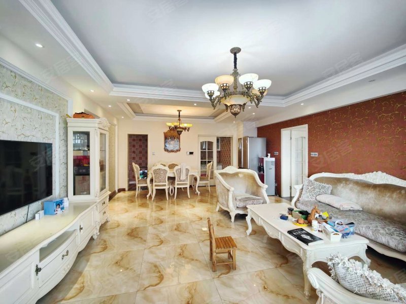 成都房产网>成都二手房>新津二手房>新津城区二手房>翡翠湾1期>