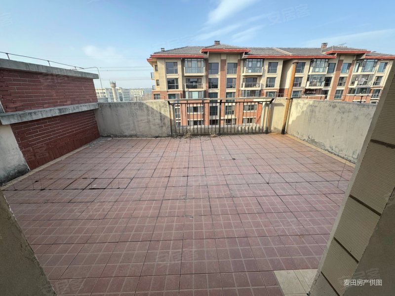 西山华府电梯复式有钥匙