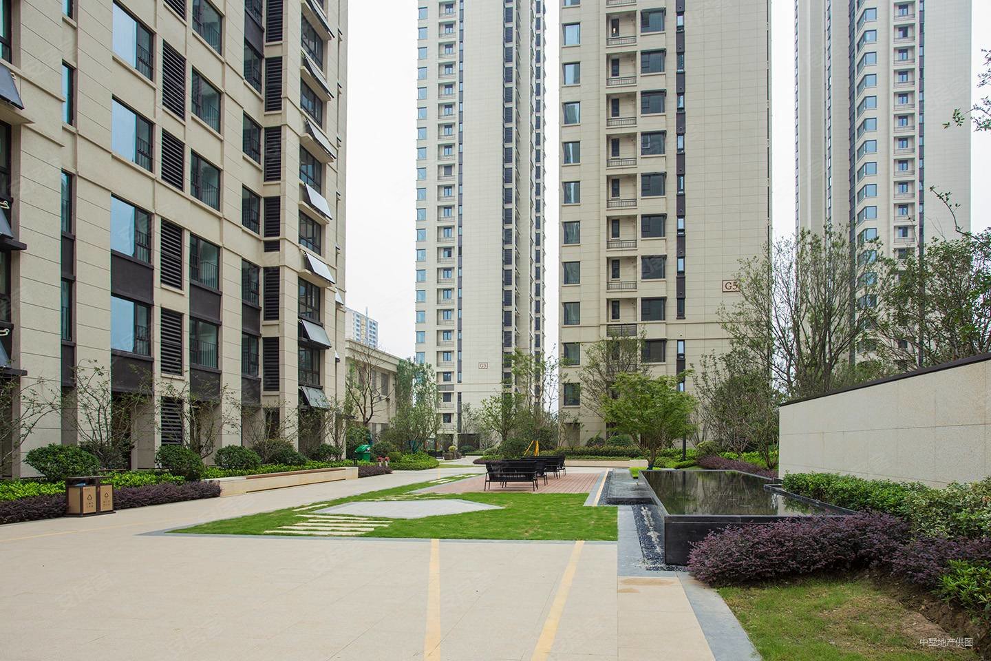 金茂悦13室6厅2卫487.01㎡南北875万