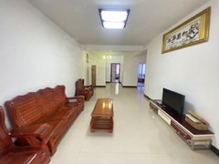 河池宜州宜州城区富丽源小区，离一小近，周边配套设施齐全出租房源真实图片