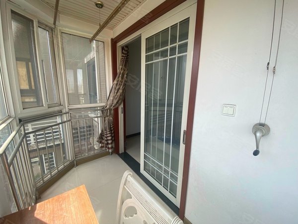 无中介!广泰门,新房村,十里铺,西岸国际花园主卧独卫.