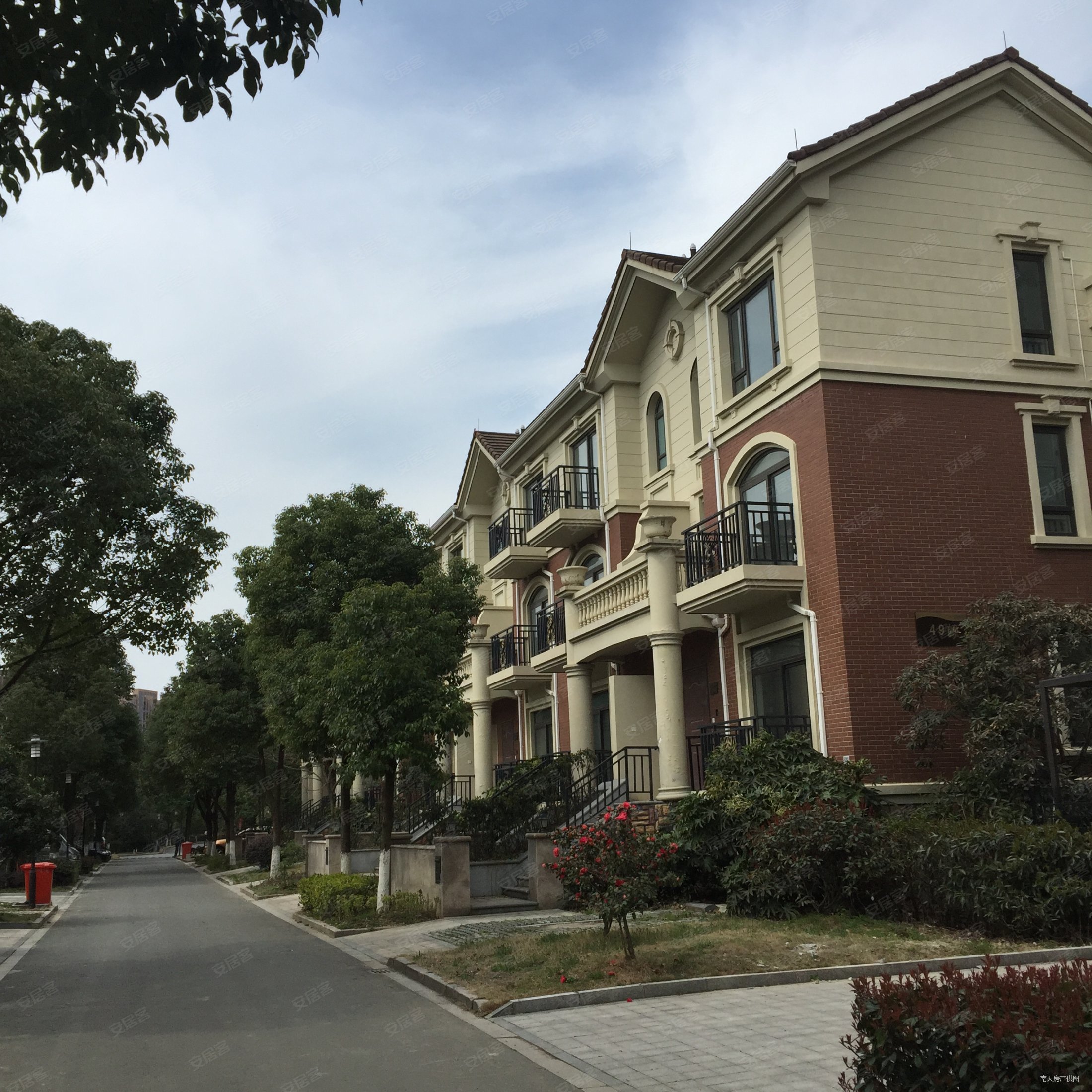 合生国际城专盘专做,经典户型南北通透,不占学籍户口,诚心出售