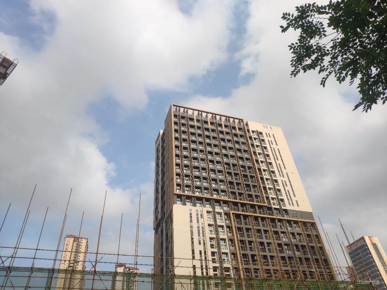 合景天汇广场商住楼