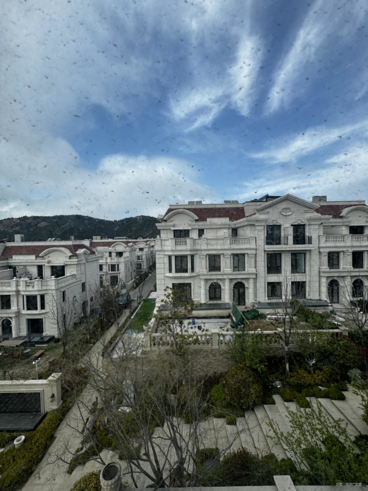 鲁商蓝岸丽舍(别墅)二手房,2350万,4室2厅,4卫,270平米-青岛安居客