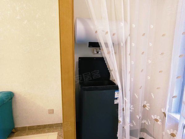 包头九原富力城富力城(D区)新装修 有空调 温馨两居 家具家电齐全拎包入住 干净立整出租房源真实图片