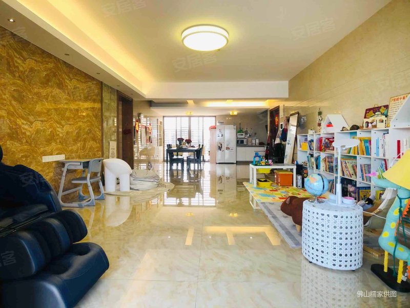 产权清晰,依云水岸二期二手房,450万,4室2厅,3卫,191平米-佛山安居客